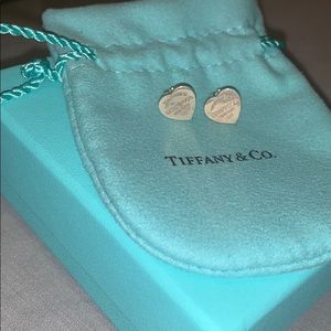 Return to Tiffany mini heart tag earrings